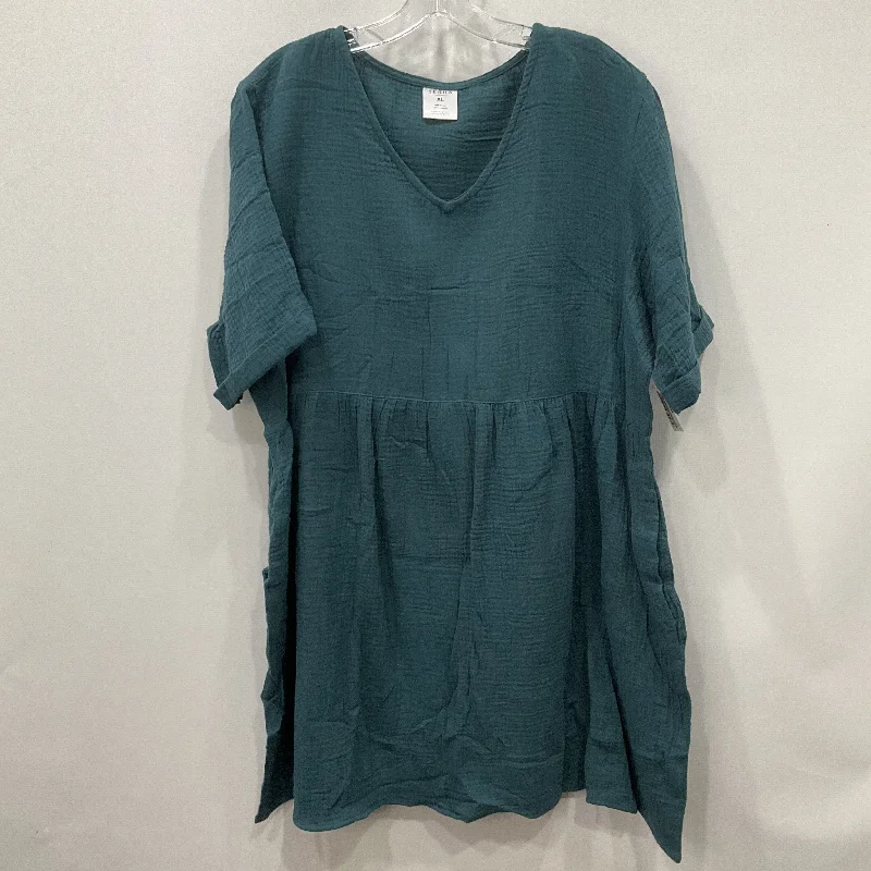 Dress Casual Short By Serra  Size: Xl