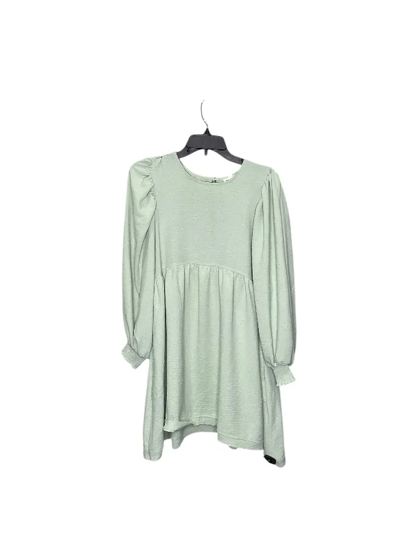 Dress Casual Short By Blu Pepper  Size: M