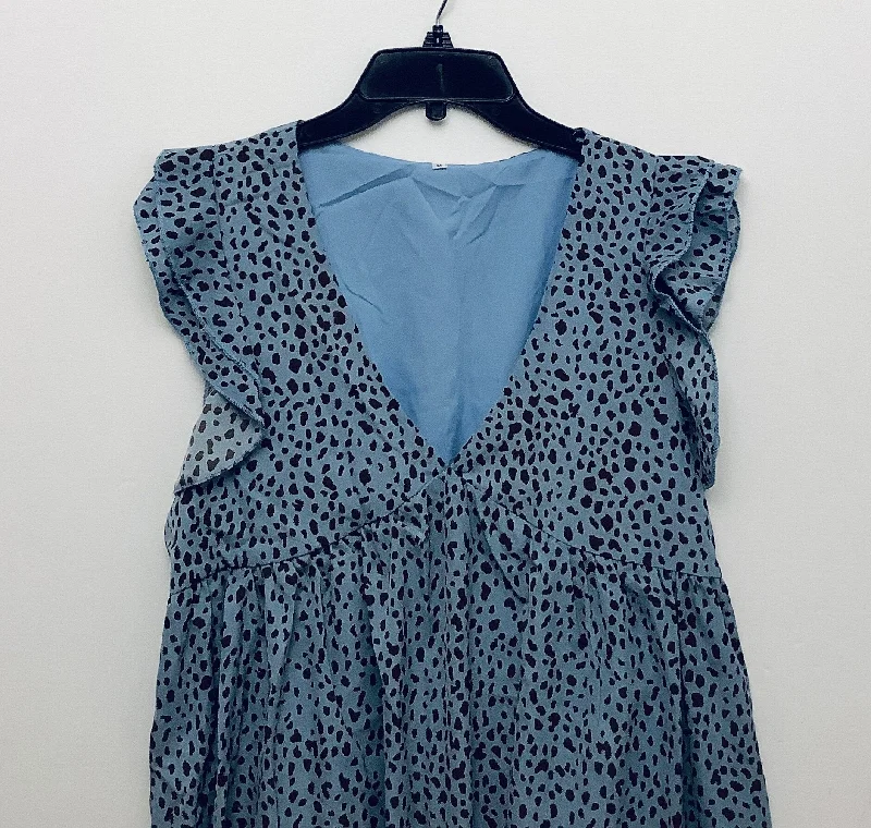 Dress Casual Short By Clothes Mentor  Size: M