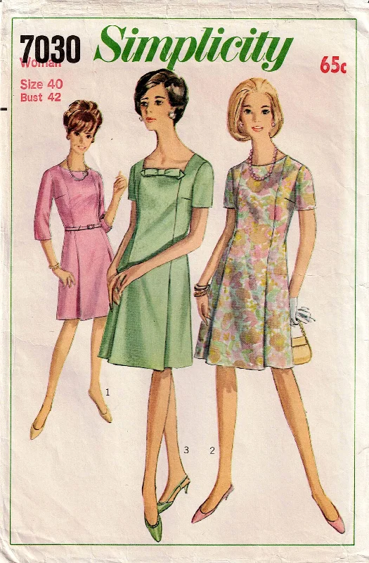 Simplicity 7030 Womens A Line Dress with Skirt Pleats & Two Necklines 1960s Vintage Sewing Pattern Bust 42 inches Simplicity 7030 Womens A Line Dress with Skirt Pleats & Two Necklines 1960s Vintage Sewing Pattern Bust 42 inches