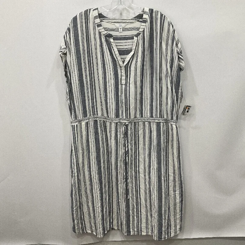 Dress Casual Midi By Time And Tru  Size: 22