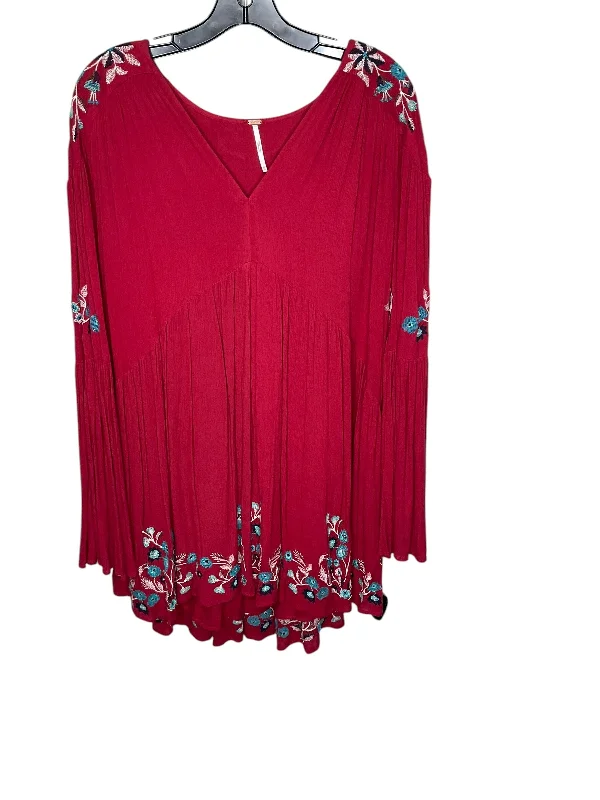 Dress Casual Short By Free People  Size: M