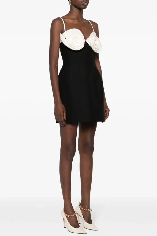 Vintage Rosette Sweetheart Bandage Knit Sleeveless Party Mini Dress - Black Trendy Floral Mini Dress Vintage Rosette Sweetheart Bandage Knit Sleeveless Party Mini Dress - Black Trendy Floral Mini Dress