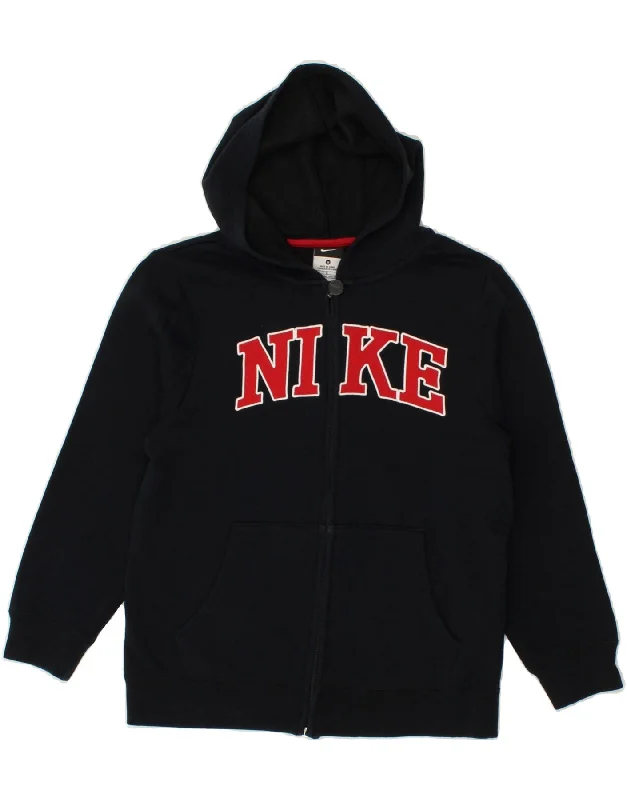 NIKE Boys Graphic Zip Hoodie Sweater 10-11 Years Medium Navy Blue Hoodie with Half-Zip Sporty Casual NIKE Boys Graphic Zip Hoodie Sweater 10-11 Years Medium Navy Blue Hoodie with Half-Zip Sporty Casual