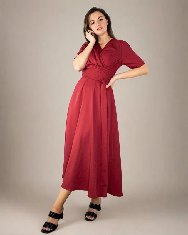 Takara Red Short Sleeve Midi Dress with Wrap Belt Comfortable Geometric Print Midi Dress