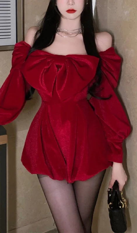 ONE-SHOULDER BOW VELVET MINI DRESS IN RED Cozy A-Line Mini Dress