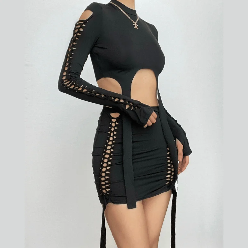 Hollow out high neck long sleeve solid gloves ribbon mini skirt set wool skirt sturdy